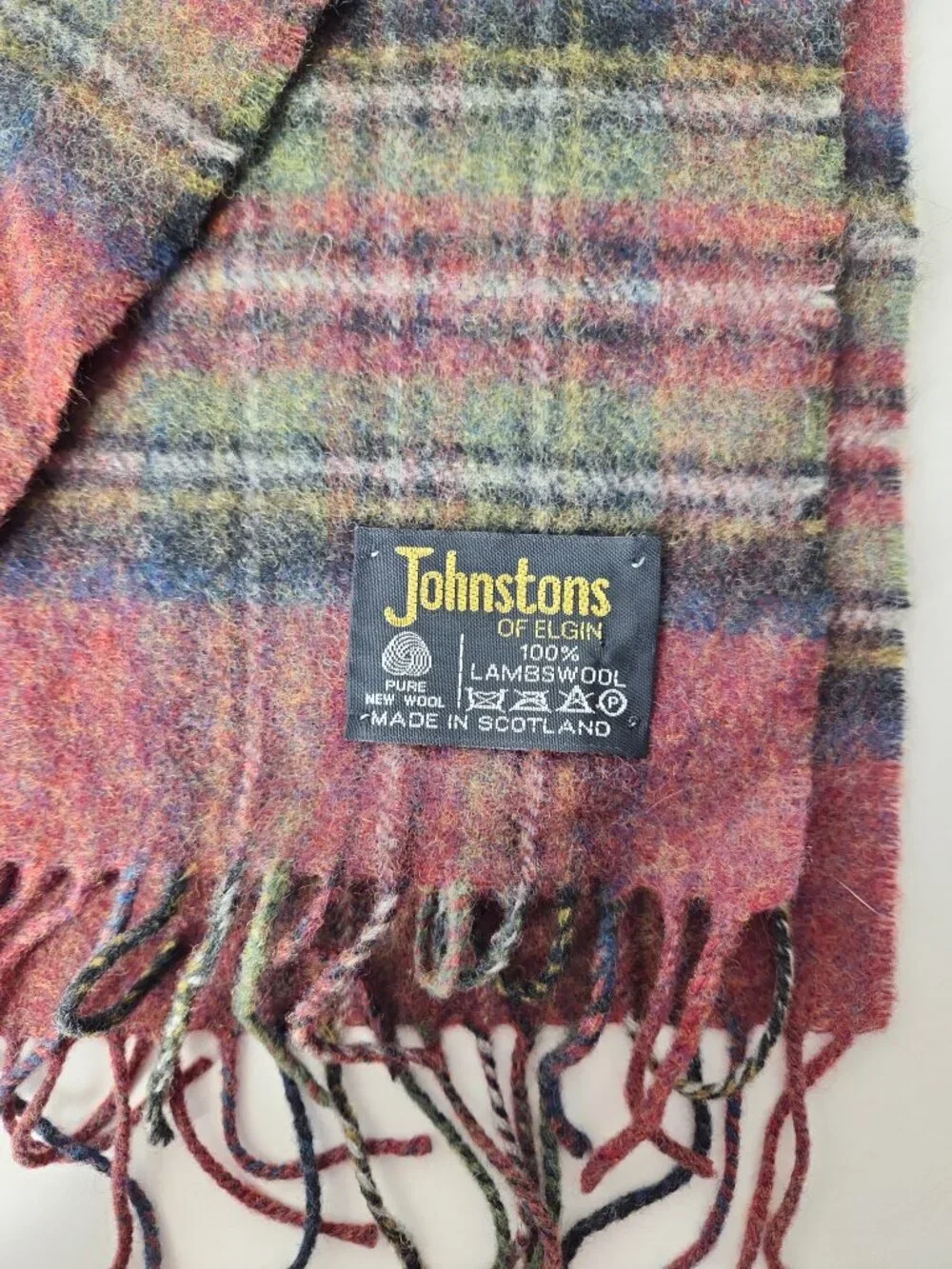 Johnstons of Elgin 100% Lambswool Tartan Plaid Scarf withFringe Made in Scotland
